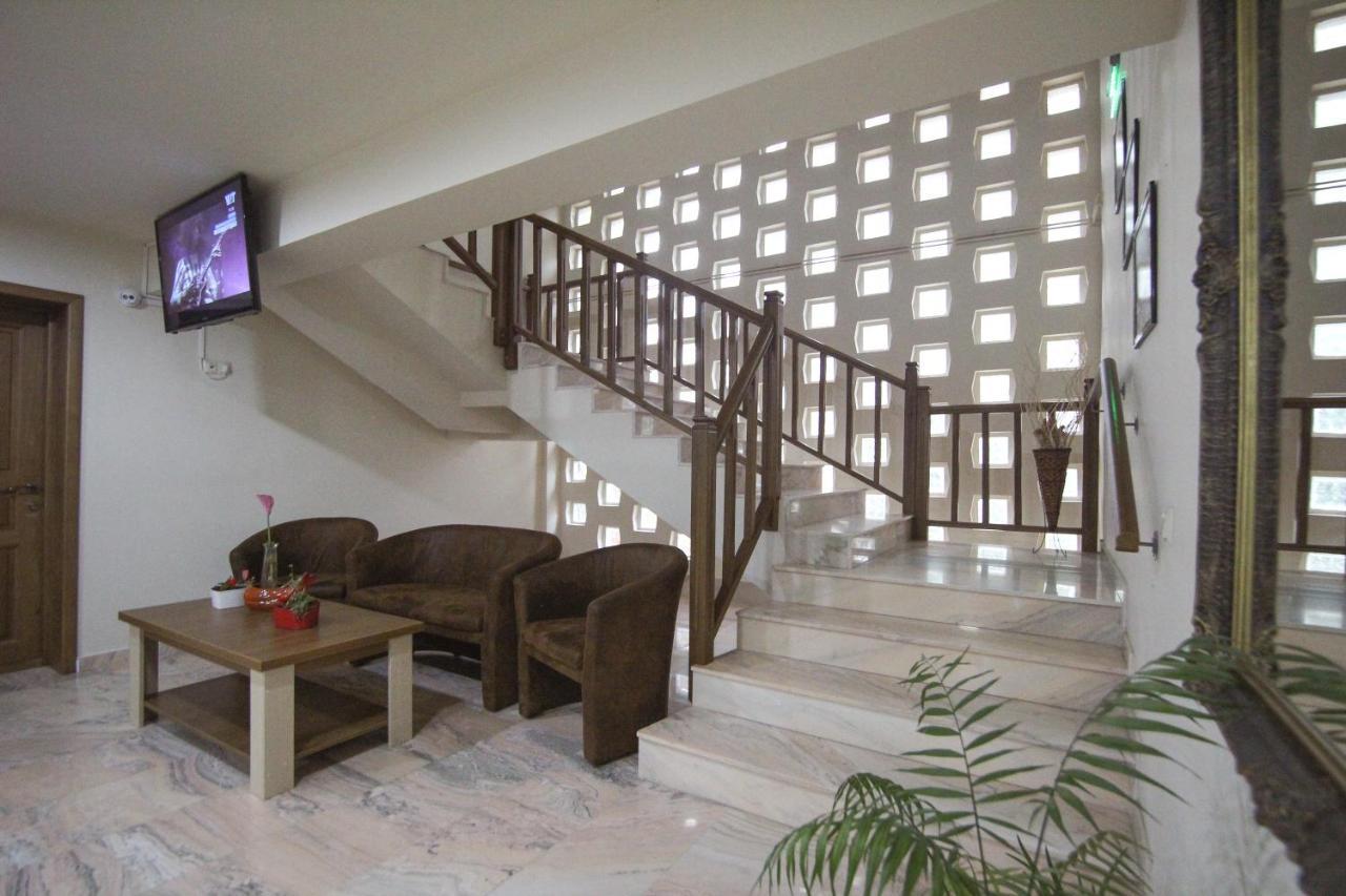 Teju Hotels Slănic Εξωτερικό φωτογραφία