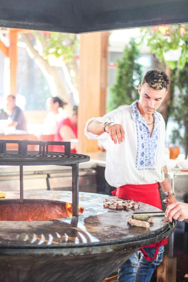 Teju Hotels Slănic Εξωτερικό φωτογραφία