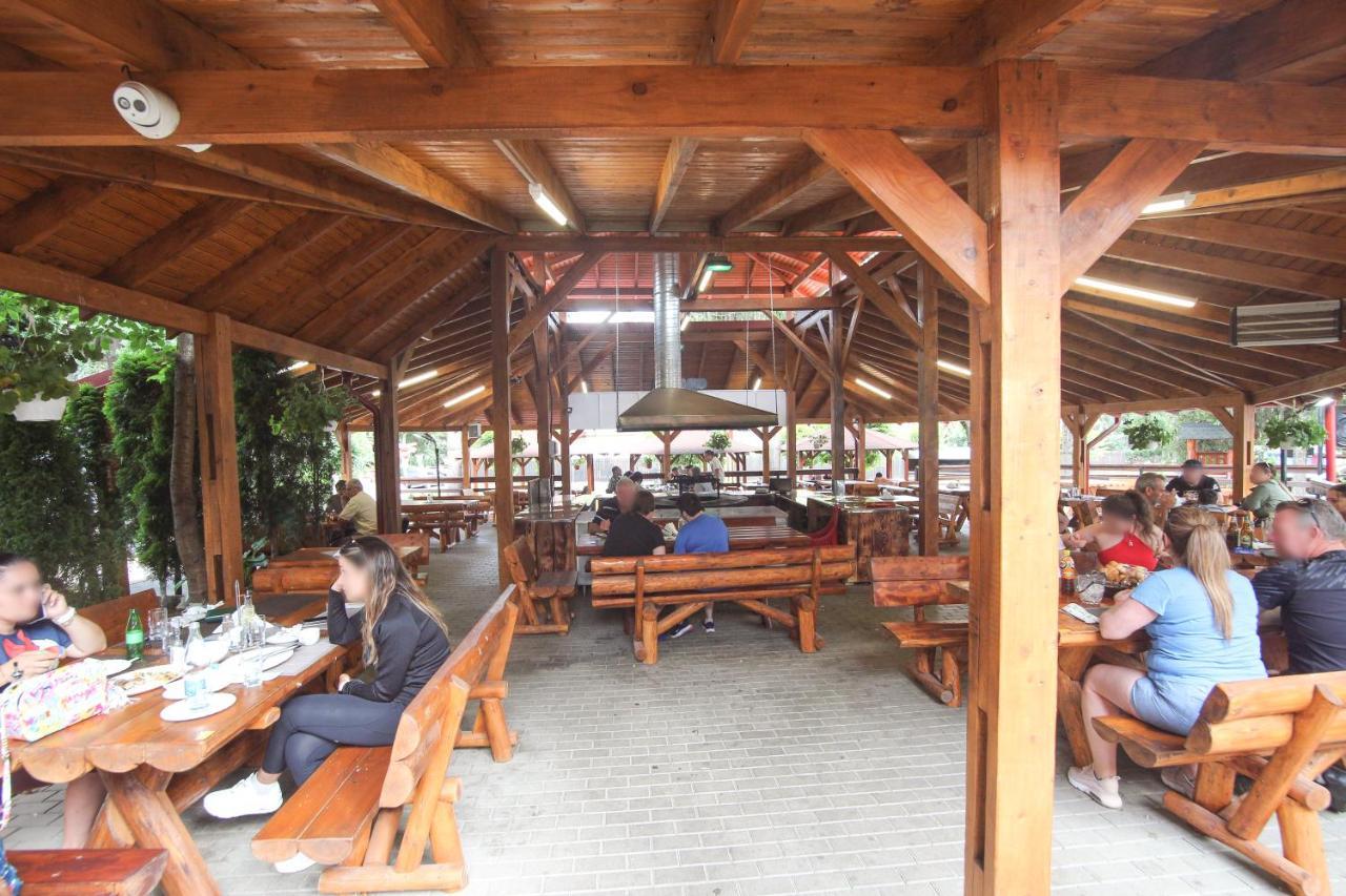 Teju Hotels Slănic Εξωτερικό φωτογραφία